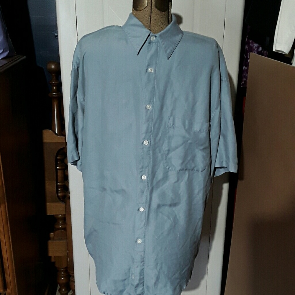 Perry Ellis 100% silk short sleeve casual shirt